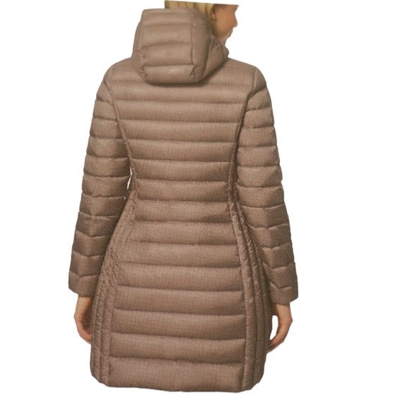 Aventure - Ultra Light Down Jacket - Picture 3 of 6